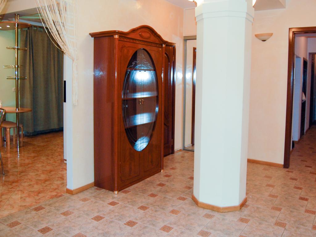 Like Hostel Kiev Exteriör bild