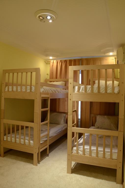 Like Hostel Kiev Exteriör bild